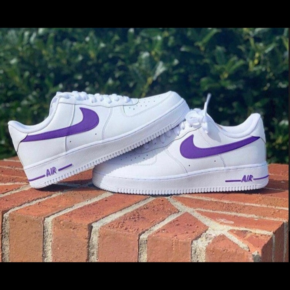 Women Nike Air Force 1s